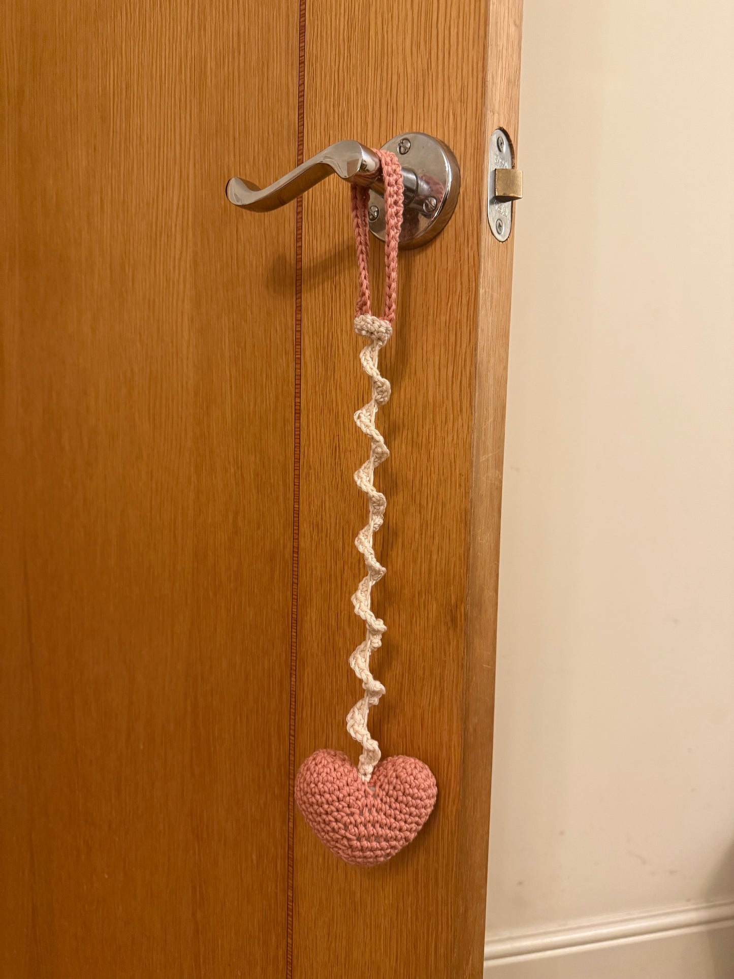 Valentines Bouncy Hanging Door Toy for Cats